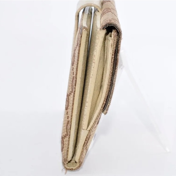 GUCCI Eclipse Canvas & Leather Beige White With Gold Hardware Bi-Fold Wallet - Picture 5 of 11